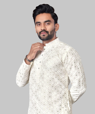 FOXDX Men Embroidered A-line Kurta(White)