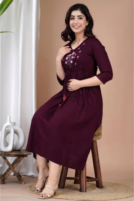 Clothonus Women Embroidered Anarkali Kurta(Maroon)