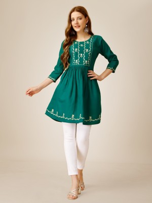 ARADHNA Women Printed Flared Kurta(Green)