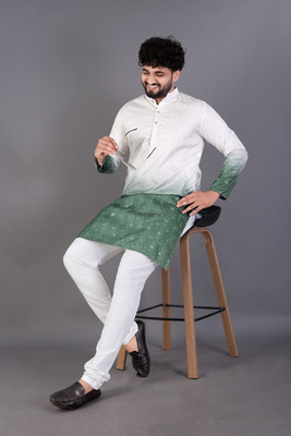 Keton Men Embroidered, Embellished Straight Kurta(Multicolor)