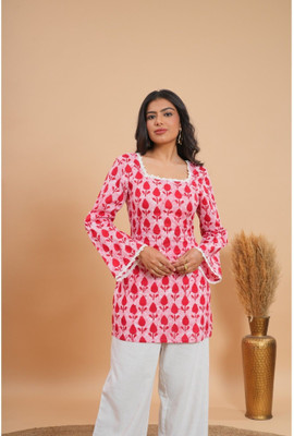 Sareeeba Women Floral Print A-line Kurta(Red)
