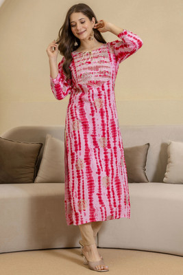 Sehrish Store Women Embroidered Straight Kurta(Pink)
