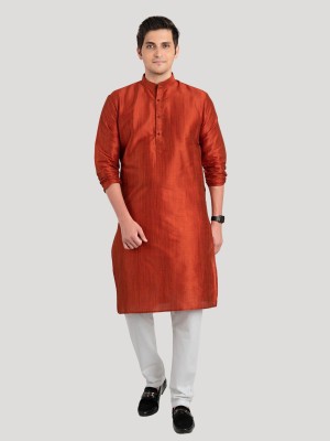 Shiwam Ethnix Men Solid Straight Kurta(Orange)