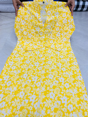 AEESHA COLLECTION Women Floral Print, Printed Frontslit Kurta(Yellow, White)