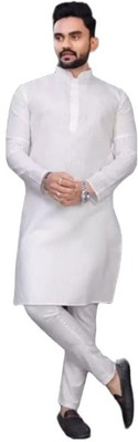 madhavwears Men Solid Straight Kurta(White)