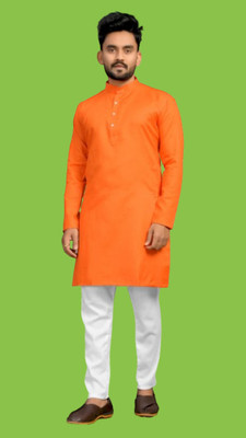 BISWAS Men Solid Straight Kurta(Orange)