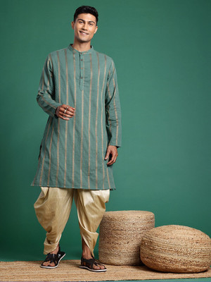 Sangria Men Geometric Print A-line Kurta(Green)