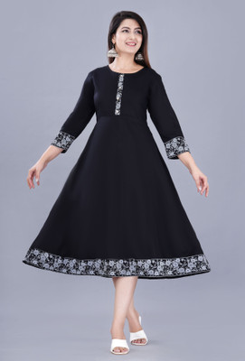 GULJAR FASHION Women Floral Print A-line Kurta(Black)