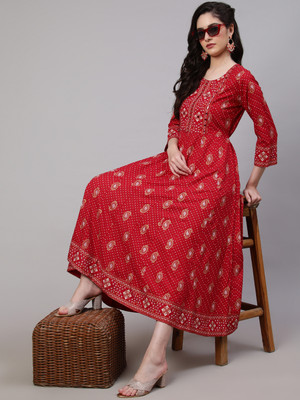 Saabhi Women Embroidered Anarkali Kurta(Red)