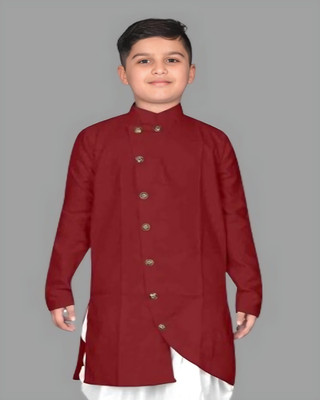 GUYS HUB Boys Solid Straight Kurta(Maroon)