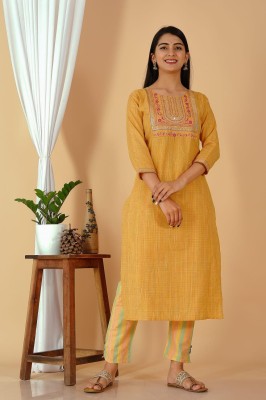 HELIWAL Women Embroidered Straight Kurta(Yellow)