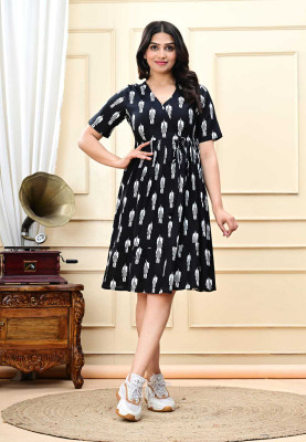 HIRDAY CREATION Flared/A-line Gown(Black)