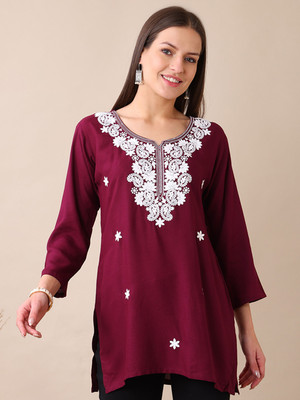 Style Desi Women Chikan Embroidery Straight Kurta(Purple)