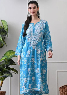 TRENDINAARI Women Embroidered, Floral Print Straight Kurta(Green)