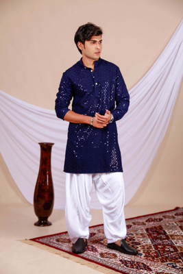 VividStyle Men Chikan Embroidery, Embellished Straight Kurta(Dark Blue)