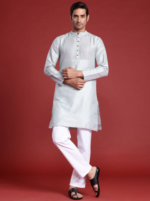 ANOUK Men Self Design Straight Kurta(Grey)