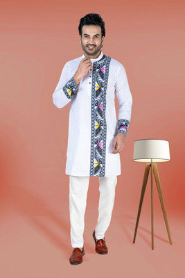 KNETLY Men Self Design Straight Kurta(White, Black)