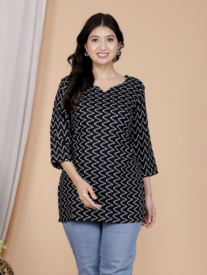 NEXTWEAR Women Striped A-line Kurta(Black, White)