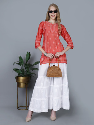 The Chikankari Story Women Chikan Embroidery Straight Kurta(Red)
