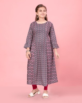 MUHURATAM Girls Printed A-line Kurta(Multicolor)