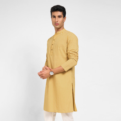Indus Route by Pantaloons Men Striped Straight Kurta(Beige)