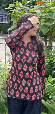 Krisna Creation Women Printed A-line Kurta(Black)