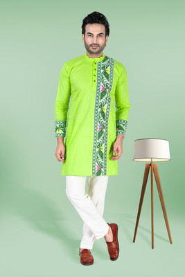 SANANDA STORE Men Self Design Straight Kurta(Light Green)