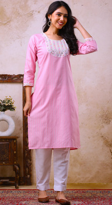 Auzanoor Collection Women Kurta Pyjama Set