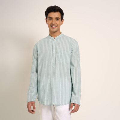 Indus Route by Pantaloons Men Solid A-line Kurta(Blue)