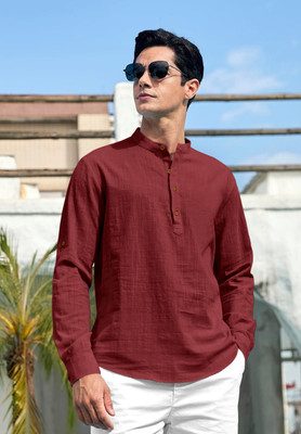 zbio Men Solid Straight Kurta(Maroon)