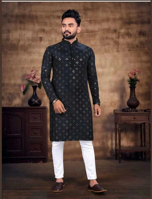Shivgarmets Men Embellished Straight Kurta(Black)