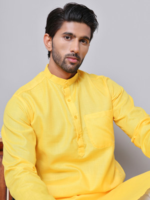 Jompers Men Solid Straight Kurta(Yellow)