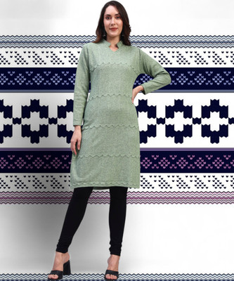 Brayles Women Self Design Straight Kurta(Green)