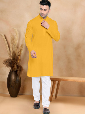 UDANI ENTERPRISES Men Solid Straight Kurta(Gold)