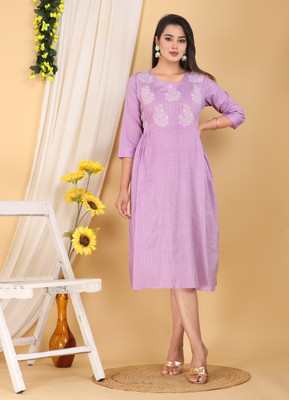Mehsoos Women Solid Straight Kurta(Purple)