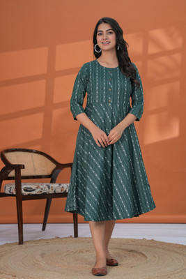 Vaali Women Printed Flared Kurta(Dark Green)