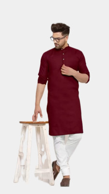VINAARI Men Solid A-line Kurta(Maroon)