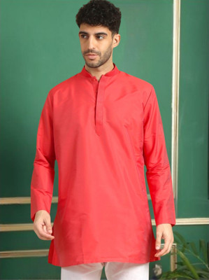 Tattva Men Solid Straight Kurta(Red)