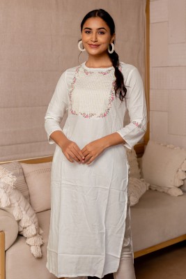 MIRCHI FASHION Women Embroidered Straight Kurta(White)