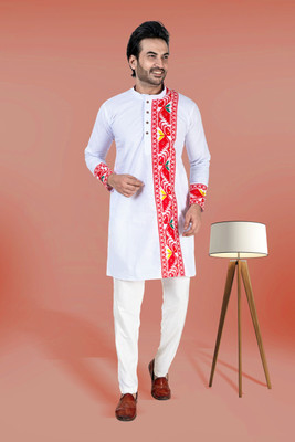 KNETLY Men Self Design Straight Kurta(White, Red)