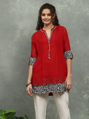 Meena Bazaar Women Woven Design Flared Kurta(Red)