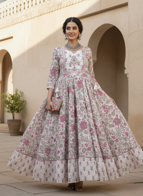 Sa Rasa Women Floral Print Ethnic Dress Kurta(White)