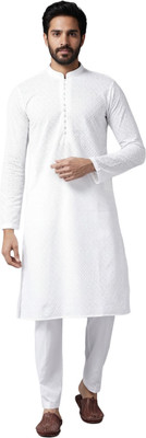 Vashuqi Men Solid A-line Kurta(White)