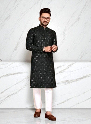 HOODLER Men Embroidered Straight Kurta(Black)