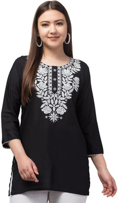 PENTTO Women Embroidered Straight Kurta(Black)