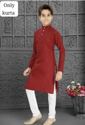 Aamond Boys Solid Straight Kurta(Maroon)