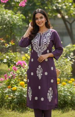 THECHIKANKARI Women Chikan Embroidery Straight Kurta(Red)