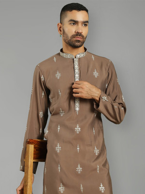 Jompers Men Printed A-line Kurta(Brown)