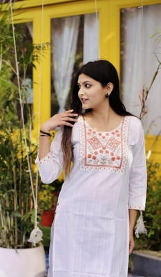 HouseOfCommon Women Printed Straight Kurta(Orange, White)