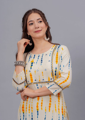 Sehrish Store Women Printed Straight Kurta(Beige)